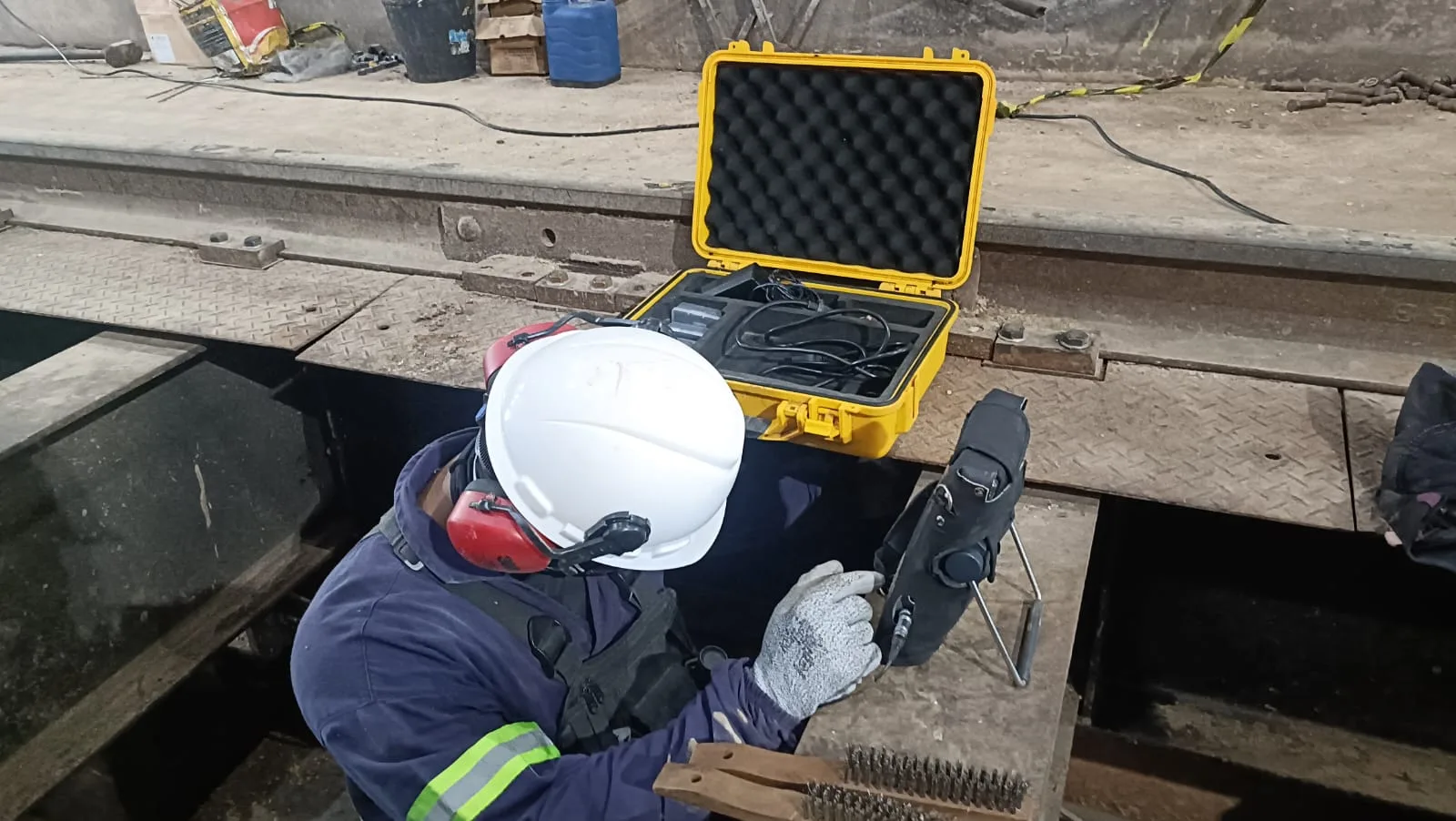 Ensaio não destrutivo - Inspeção de equipamento industrial
