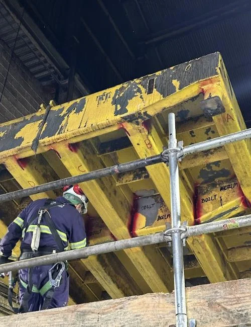 Montagem e manutencao industrial em campo